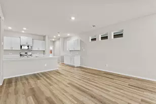 3045 Maple Orch Ln, Fort Worth, TX 76140 - Photo 7