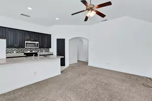 4025 St Christian St, Fort Worth, TX 76119 - Photo 13