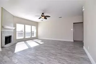 321 S Chestnut St, Forney, TX 75126 - Photo 3