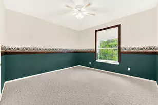 2735 Bent Oaks Dr, Burleson, TX 76028 - Photo 19