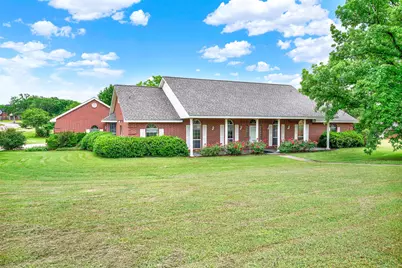 2735 Bent Oaks Drive, Burleson, TX 76028 - Photo 1