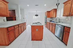 1534 Chapman Dr, Lancaster, TX 75134 - Photo 5