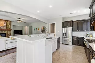 8810 Crockett Dr, Argyle, TX 76226 - Photo 9