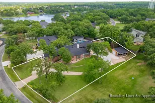 205 Kiowa Dr E, Gainesville, TX 76240 - Photo 1