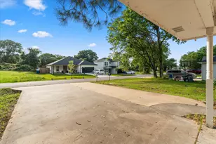 316 Coral Reef St, Gun Barrel City, TX 75156 - Photo 31