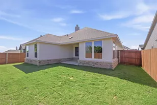 1233 Sabine River Ln, Springtown, TX 76082 - Photo 25