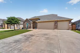557 Lake Bluff Ave, Oak Point, TX 75068 - Photo 3