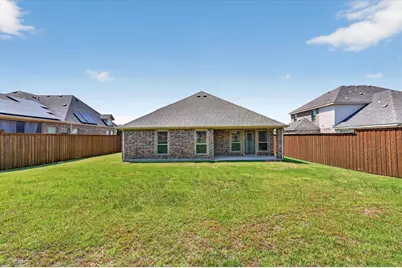 557 Lake Bluff Avenue, Oak Point, TX 75068 - Photo 31