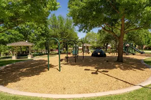 1802 Driskill Dr, Irving, TX 75038 - Photo 37