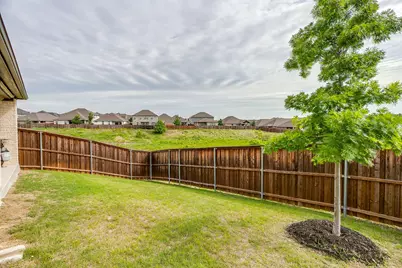 5709 Freeport Lane, Fort Worth, TX 76126 - Photo 37