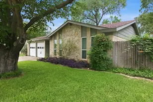 5913 Cathy Ct, Watauga, TX 76148 - Photo 3
