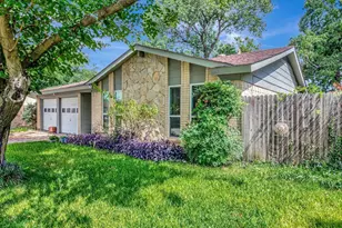 5913 Cathy Ct, Watauga, TX 76148 - Photo 3