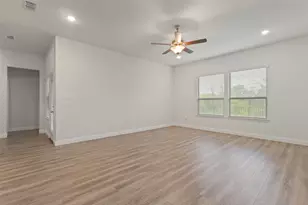 681 Coleman St, Aubrey, TX 76227 - Photo 3