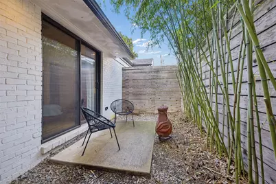 811 N Oak Cliff Boulevard, Dallas, TX 75208 - Photo 27