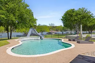 1302 E Baja Ct, Granbury, TX 76048 - Photo 31