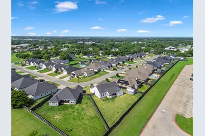 330 Daisy Lane, Robinson, TX 76706 - Photo 37