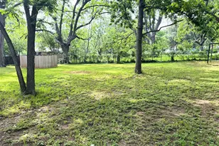 2815 N 43rd St, Waco, TX 76710 - Photo 3