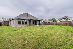 1965 Silverleaf Dr, Glenn Heights, TX 75154 - Photo 35