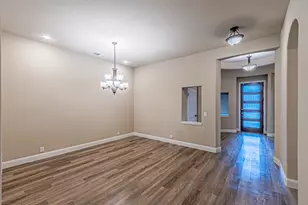 1965 Silverleaf Dr, Glenn Heights, TX 75154 - Photo 9