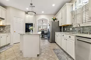 3921 Harrison Ct, Carrollton, TX 75010 - Photo 15