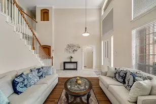 3921 Harrison Ct, Carrollton, TX 75010 - Photo 5