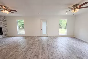 5412 Conroy St, Fort Worth, TX 76134 - Photo 7