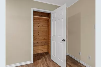 1072 Chapman Road, Crawford, TX 76638 - Photo 15