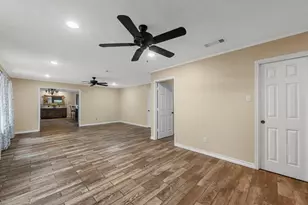 1072 Chapman Rd, Crawford, TX 76638 - Photo 13
