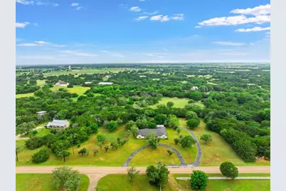 1072 Chapman Road, Crawford, TX 76638 - Photo 35