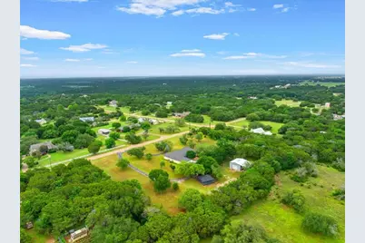1072 Chapman Road, Crawford, TX 76638 - Photo 37