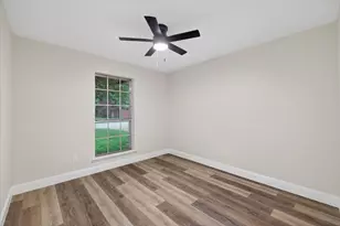 4325 Richard St, Forest Hill, TX 76119 - Photo 17