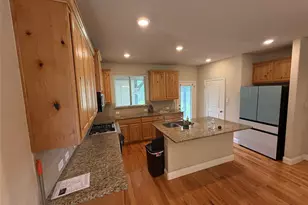 700 N Irving Heights Dr, Irving, TX 75061 - Photo 7