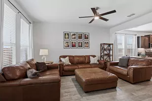 1111 Dublin Dr, Cleburne, TX 76033 - Photo 5