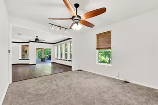 6413 Shoreline Dr, Little Elm, TX 75068 - Photo 9