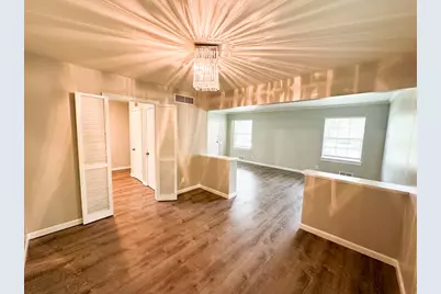 6461 Danbury Lane, Dallas, TX 75214 - Photo 11