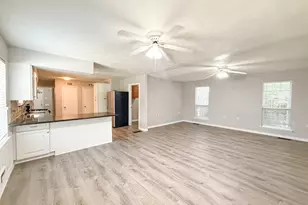 6461 Danbury Ln, Dallas, TX 75214 - Photo 13