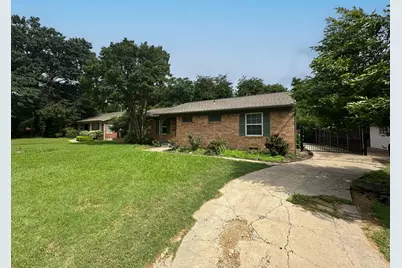 6461 Danbury Lane, Dallas, TX 75214 - Photo 3