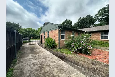 6461 Danbury Lane, Dallas, TX 75214 - Photo 31