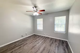 6461 Danbury Ln, Dallas, TX 75214 - Photo 17