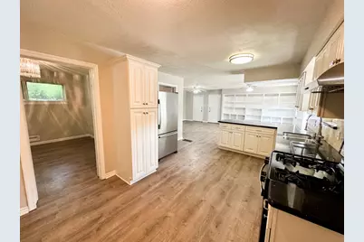 6461 Danbury Lane, Dallas, TX 75214 - Photo 13