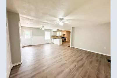 6461 Danbury Lane, Dallas, TX 75214 - Photo 21