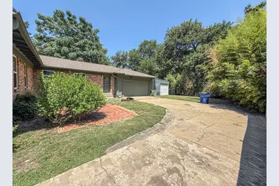 6461 Danbury Lane, Dallas, TX 75214 - Photo 31