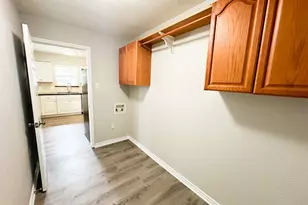 6461 Danbury Ln, Dallas, TX 75214 - Photo 19