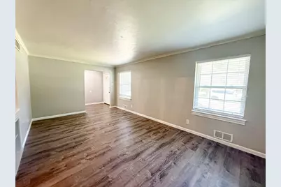 6461 Danbury Lane, Dallas, TX 75214 - Photo 7
