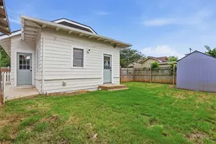 206 S Pendell Ave, Cleburne, TX 76033 - Photo 17