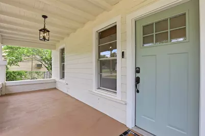 206 S Pendell Avenue, Cleburne, TX 76033 - Photo 3