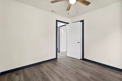 8033 Komalty Drive, Dallas, TX 75217 - Photo 21
