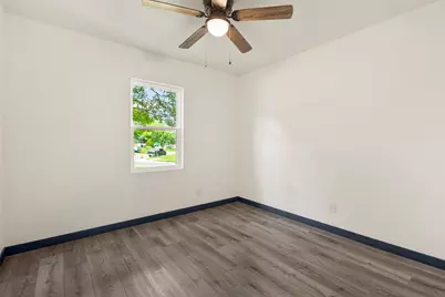 8033 Komalty Drive, Dallas, TX 75217 - Photo 17