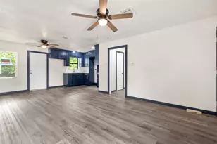 8033 Komalty Dr, Dallas, TX 75217 - Photo 11