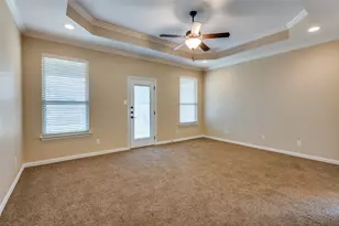 309 Hudson Ln, Burleson, TX 76028 - Photo 15